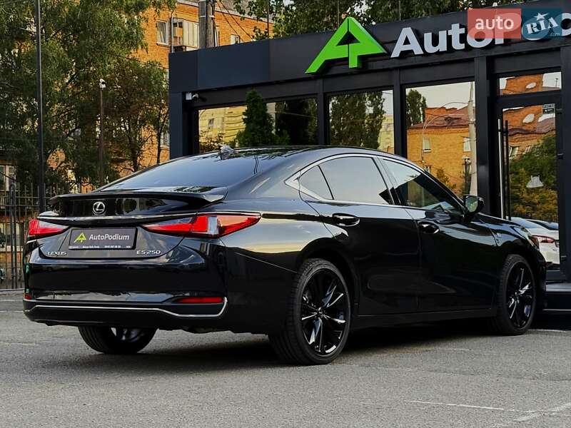 Седан Lexus ES 2023 в Киеве фото 20 Седан Lexus ES 2023 в Киеве