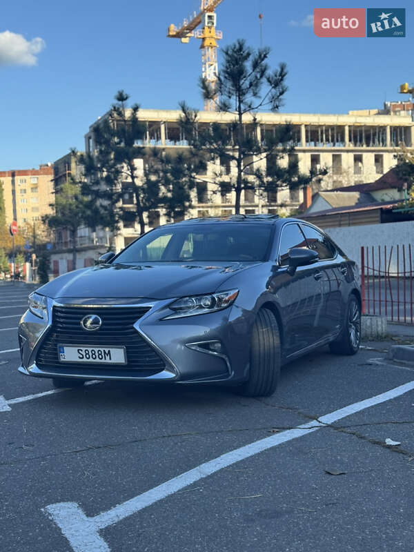 Седан Lexus ES 2014 в Одессе