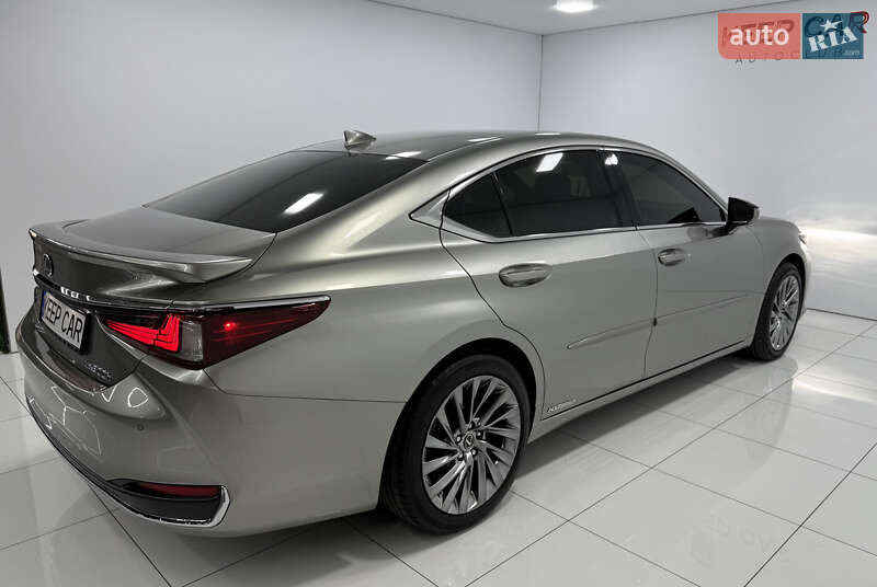 Седан Lexus ES 2019 в Одессе фото 21 Седан Lexus ES 2019 в Одессе