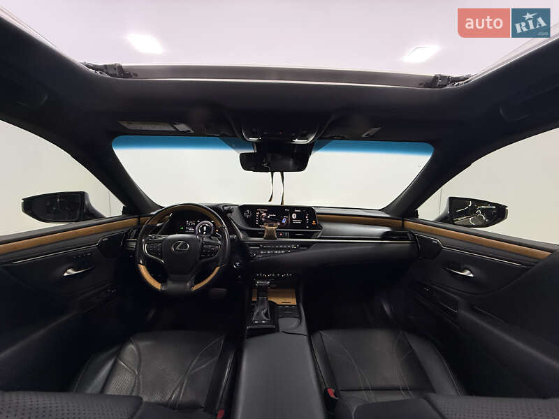 Седан Lexus ES 2019 в Одессе фото 33 Седан Lexus ES 2019 в Одессе