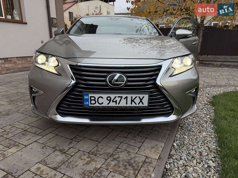 Седан Lexus ES 2017 в Львове фото 24 Седан Lexus ES 2017 в Львове