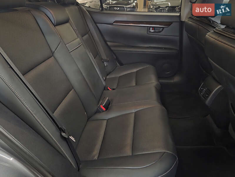Седан Lexus ES 2014 в Николаеве фото 11 Седан Lexus ES 2014 в Николаеве