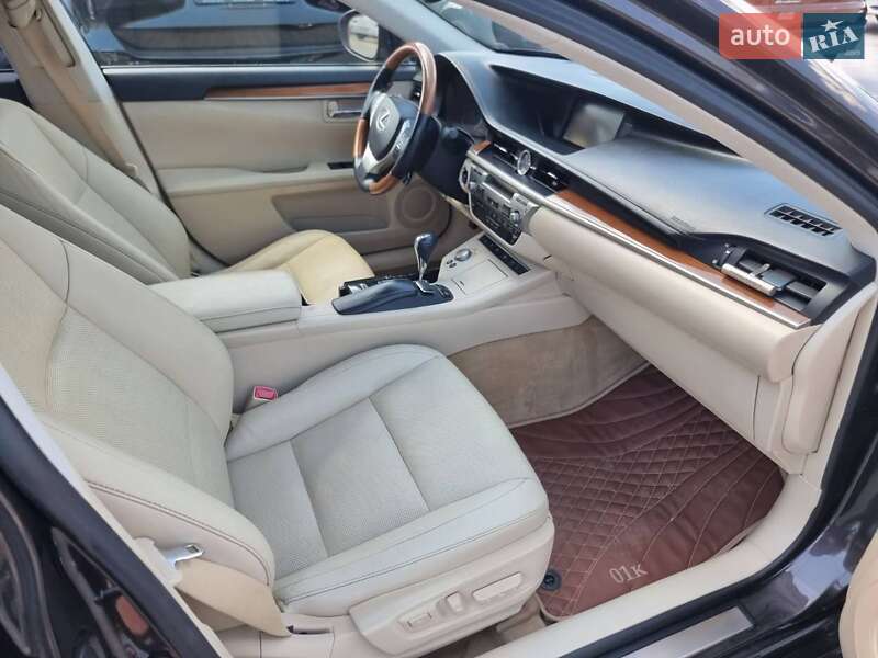 Седан Lexus ES 2013 в Одессе фото 7 Седан Lexus ES 2013 в Одессе