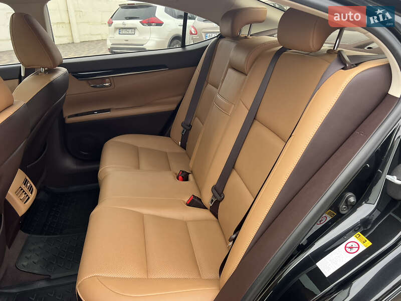 Седан Lexus ES 2017 в Дніпрі фото 22 Седан Lexus ES 2017 в Дніпрі