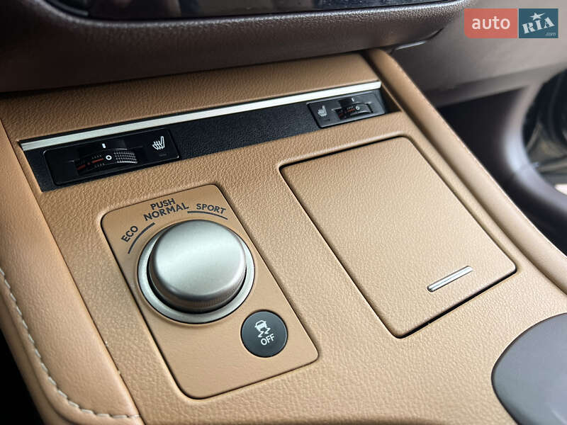 Седан Lexus ES 2017 в Дніпрі фото 32 Седан Lexus ES 2017 в Дніпрі