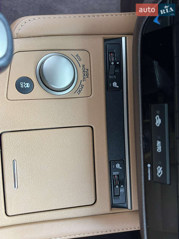 Седан Lexus ES 2017 в Дніпрі фото 38 Седан Lexus ES 2017 в Дніпрі