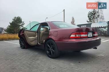 Седан Lexus ES 2000 в Ірпені
