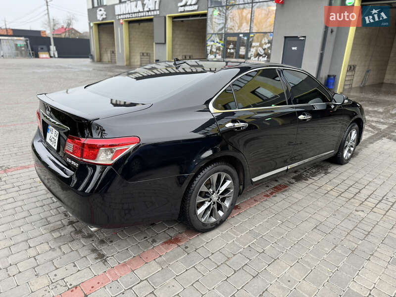 Седан Lexus ES 2011 в Вінниці