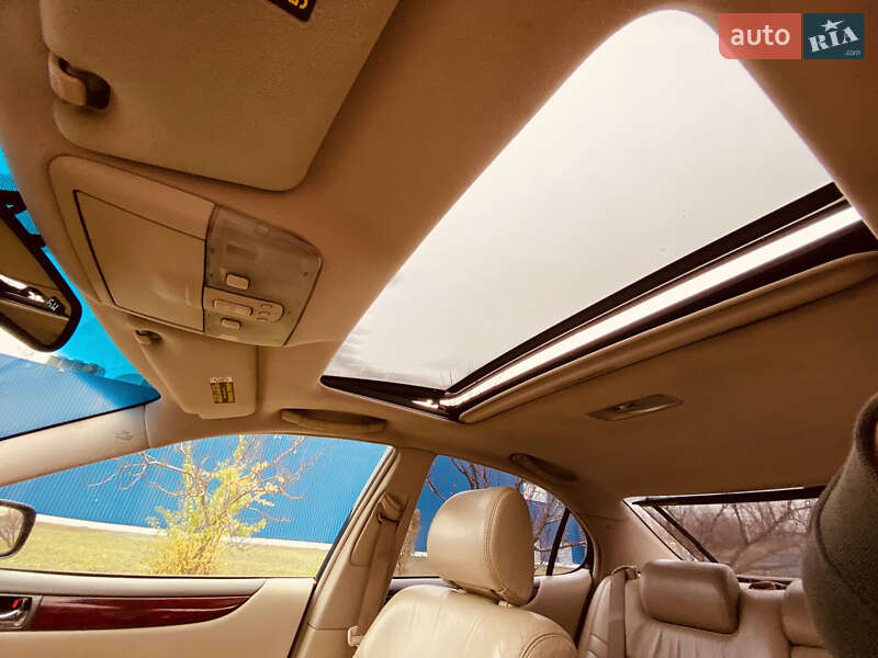 Седан Lexus ES 2003 в Харкові