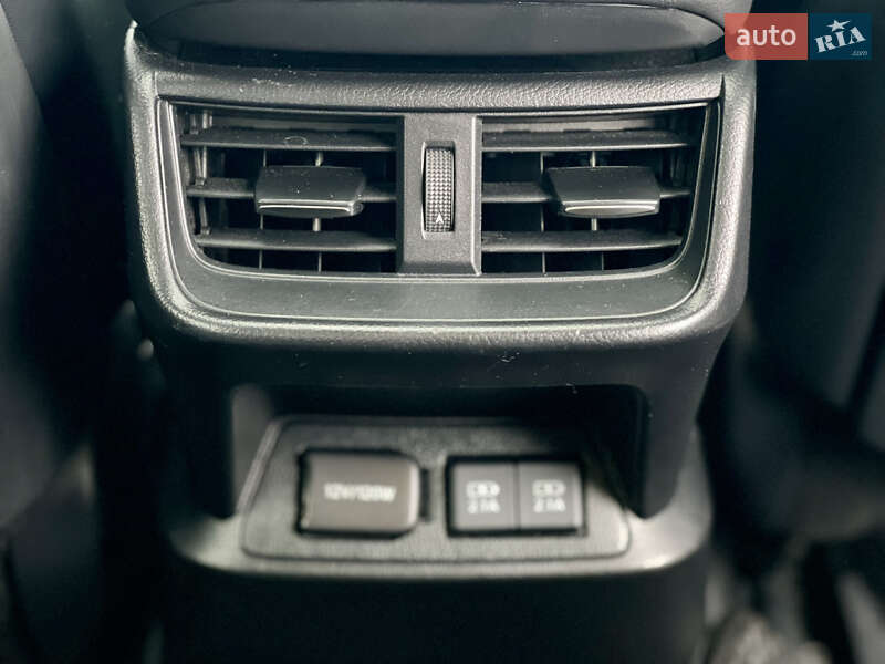 Седан Lexus ES 2020 в Киеве