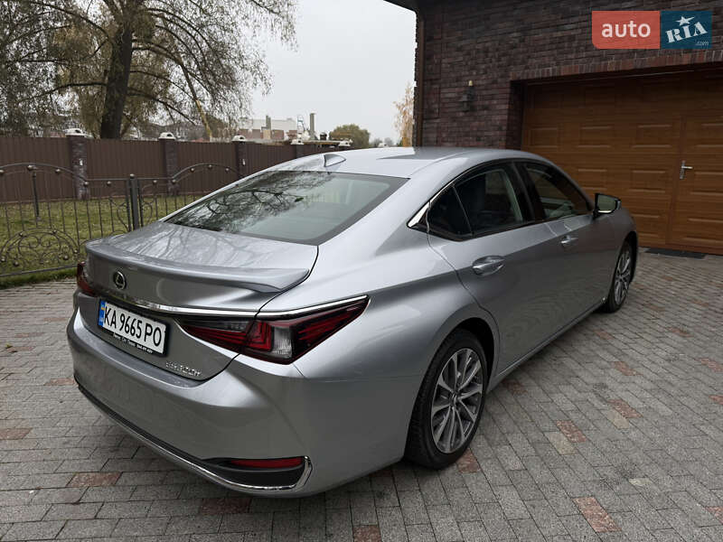 Седан Lexus ES 2022 в Києві фото 5 Седан Lexus ES 2022 в Києві