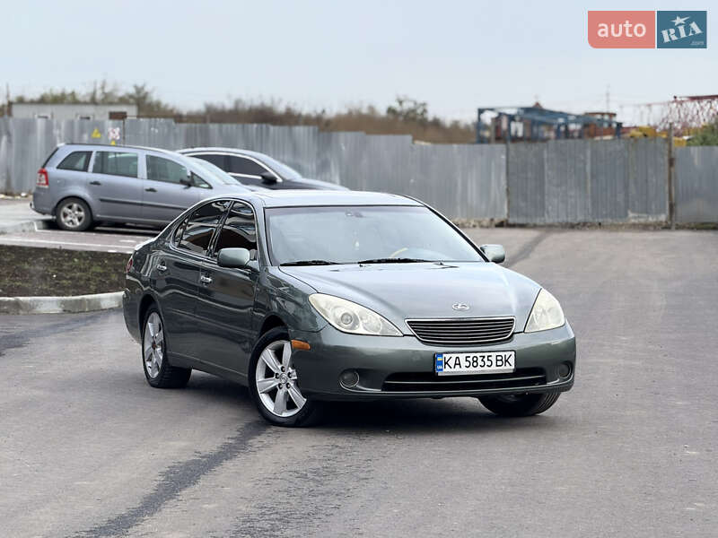 Седан Lexus ES 2004 в Тернополі