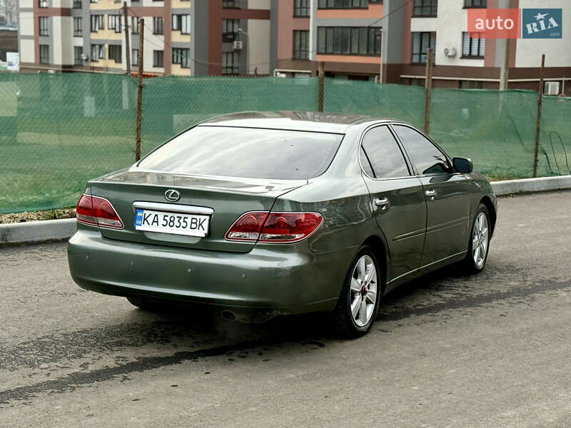 Седан Lexus ES 2004 в Тернополі