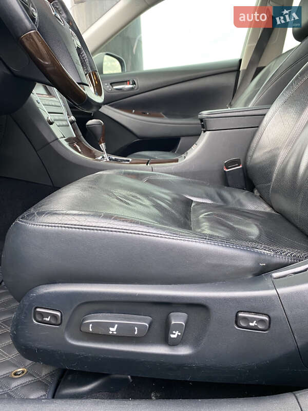 Седан Lexus ES 2011 в Житомире фото 45 Седан Lexus ES 2011 в Житомире