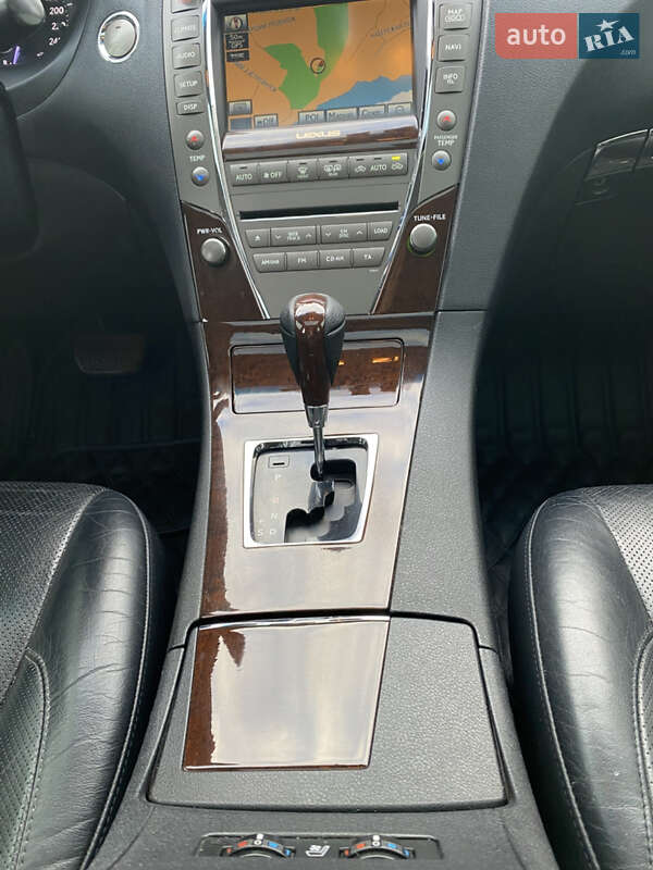 Седан Lexus ES 2011 в Житомире фото 55 Седан Lexus ES 2011 в Житомире