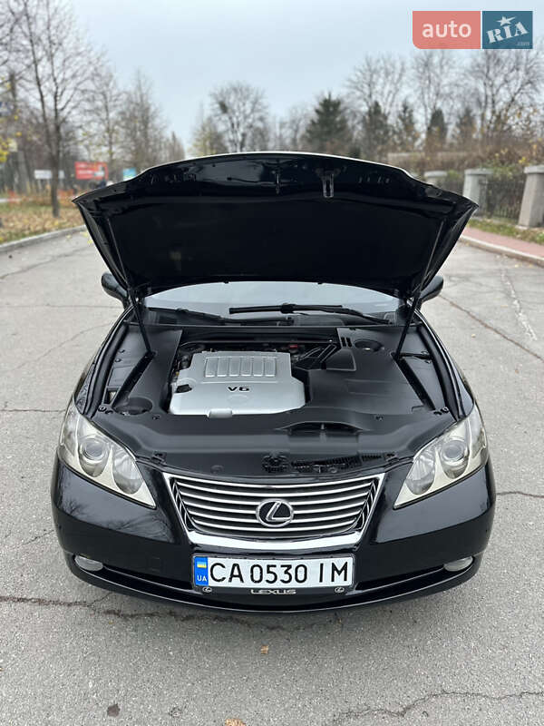 Седан Lexus ES 2007 в Умани
