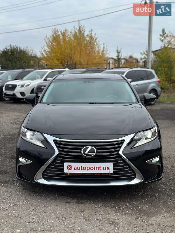 Седан Lexus ES 2015 в Белогородке