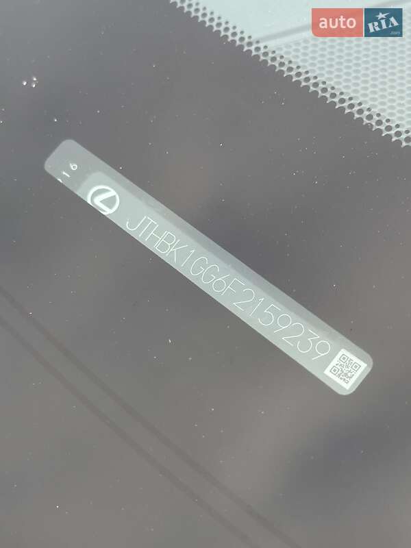 Седан Lexus ES 2015 в Белогородке