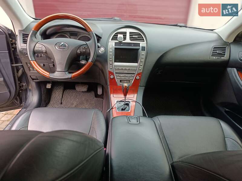 Седан Lexus ES 2007 в Умани