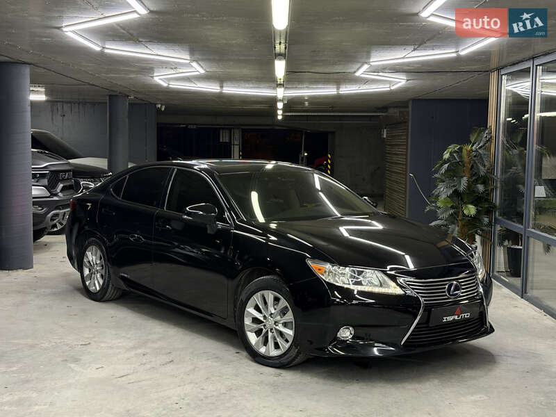 Lexus ES 2015
