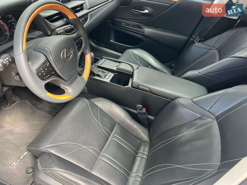 Седан Lexus ES 2019 в Миколаєві фото 13 Седан Lexus ES 2019 в Миколаєві