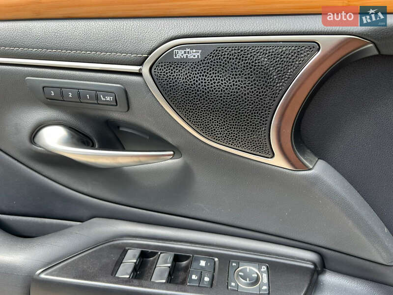 Седан Lexus ES 2019 в Миколаєві фото 17 Седан Lexus ES 2019 в Миколаєві