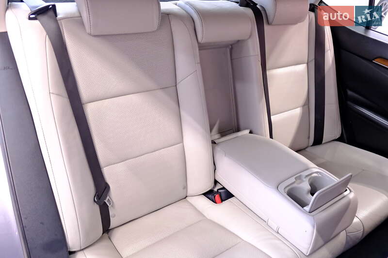 Седан Lexus ES 2014 в Одессе