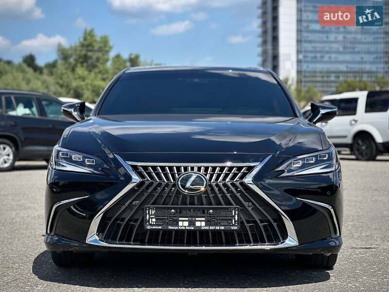 Седан Lexus ES 2024 в Киеве фото 5 Седан Lexus ES 2024 в Киеве