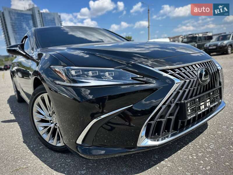 Седан Lexus ES 2024 в Киеве фото 11 Седан Lexus ES 2024 в Киеве