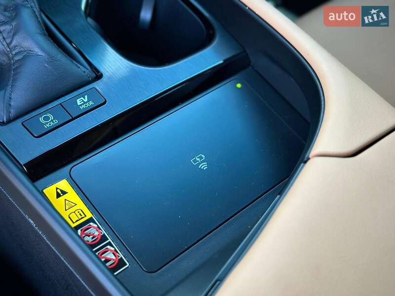 Седан Lexus ES 2024 в Киеве фото 54 Седан Lexus ES 2024 в Киеве