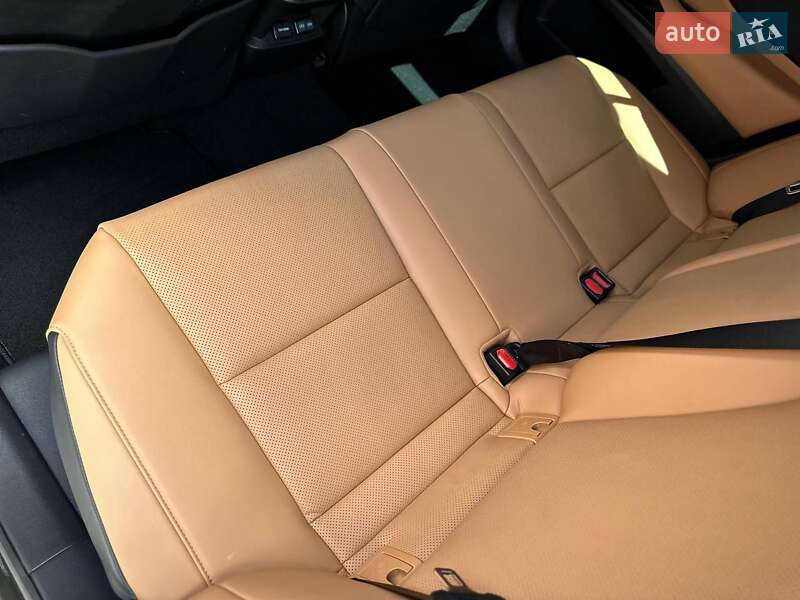 Седан Lexus ES 2024 в Киеве фото 66 Седан Lexus ES 2024 в Киеве