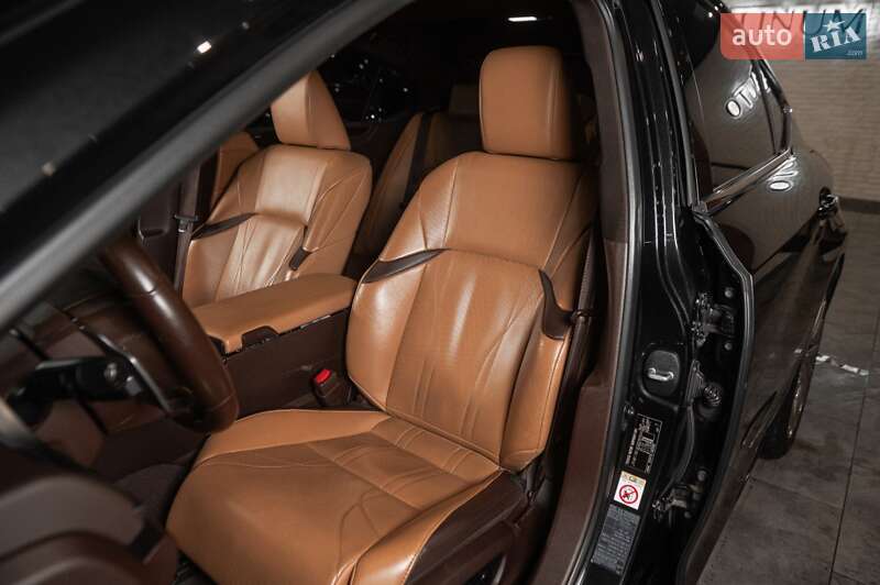 Седан Lexus ES 2019 в Одессе