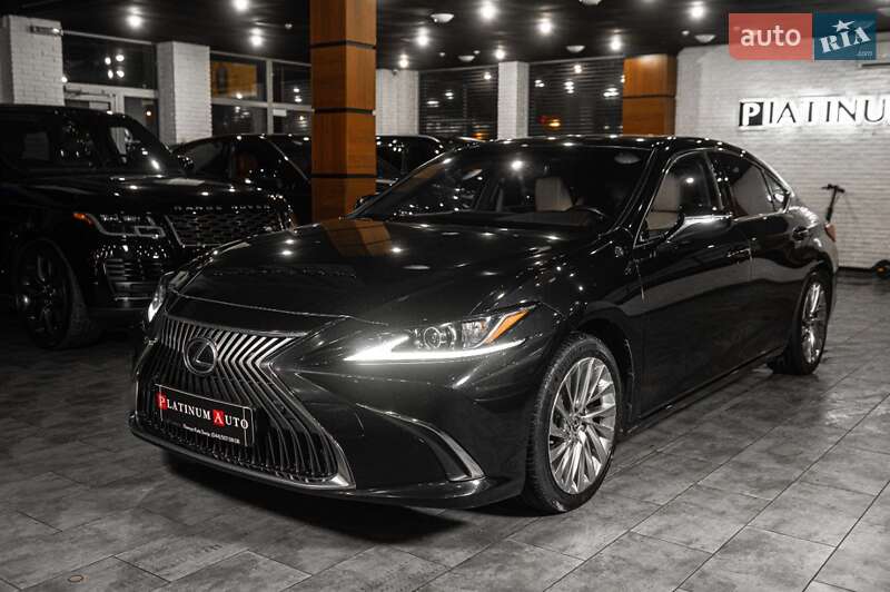 Седан Lexus ES 2019 в Одессе