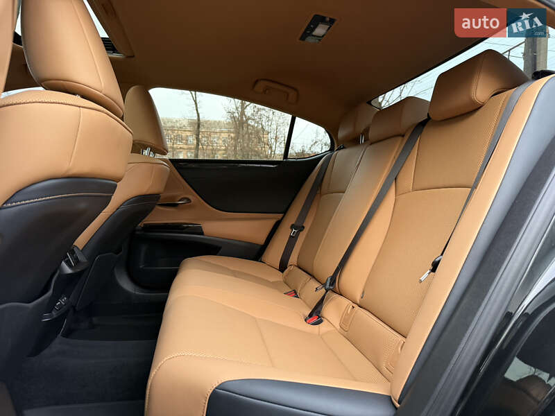 Седан Lexus ES 2021 в Миколаєві фото 47 Седан Lexus ES 2021 в Миколаєві