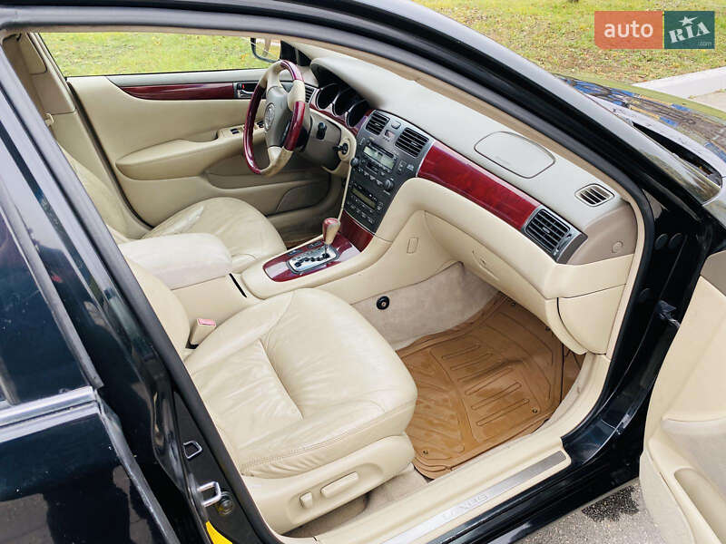 Седан Lexus ES 2003 в Харькове