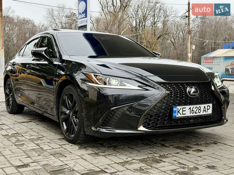 Седан Lexus ES 2023 в Днепре