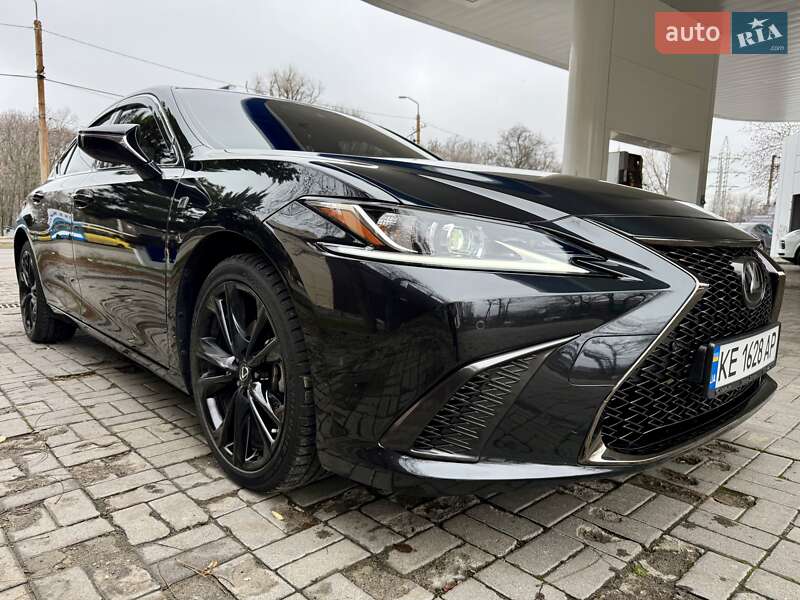 Седан Lexus ES 2023 в Днепре