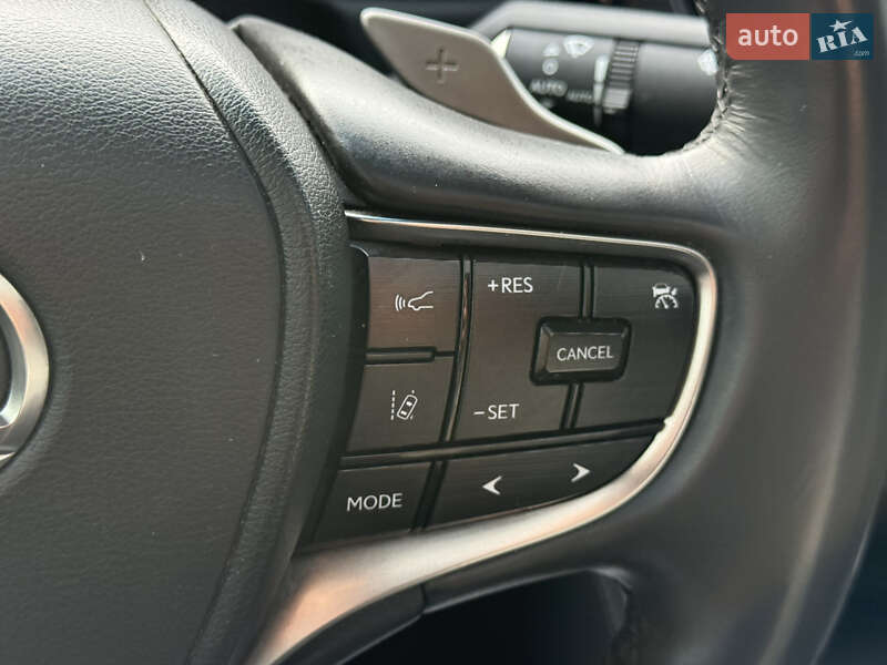 Седан Lexus ES 2022 в Киеве