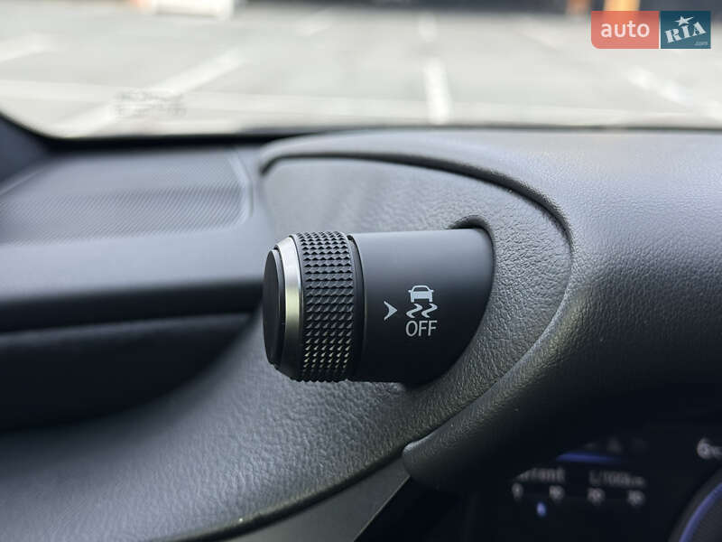 Седан Lexus ES 2022 в Киеве