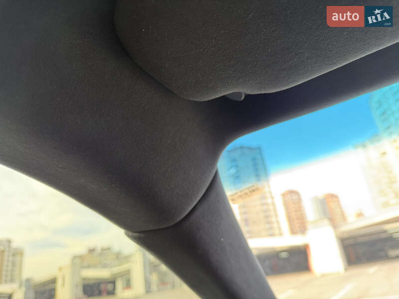 Седан Lexus ES 2022 в Киеве