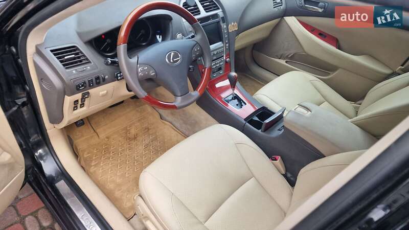 Седан Lexus ES 2008 в Киеве