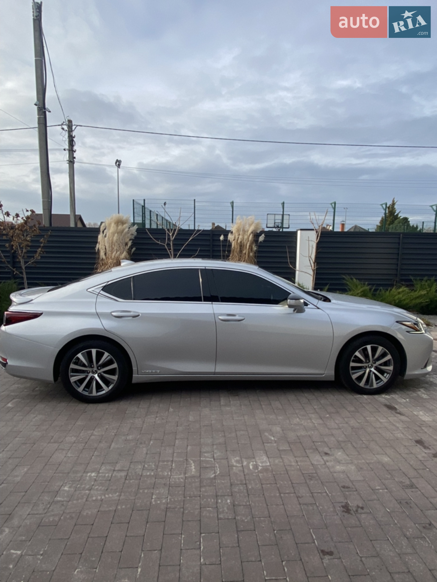 2019 Lexus ES - мініатюра 4