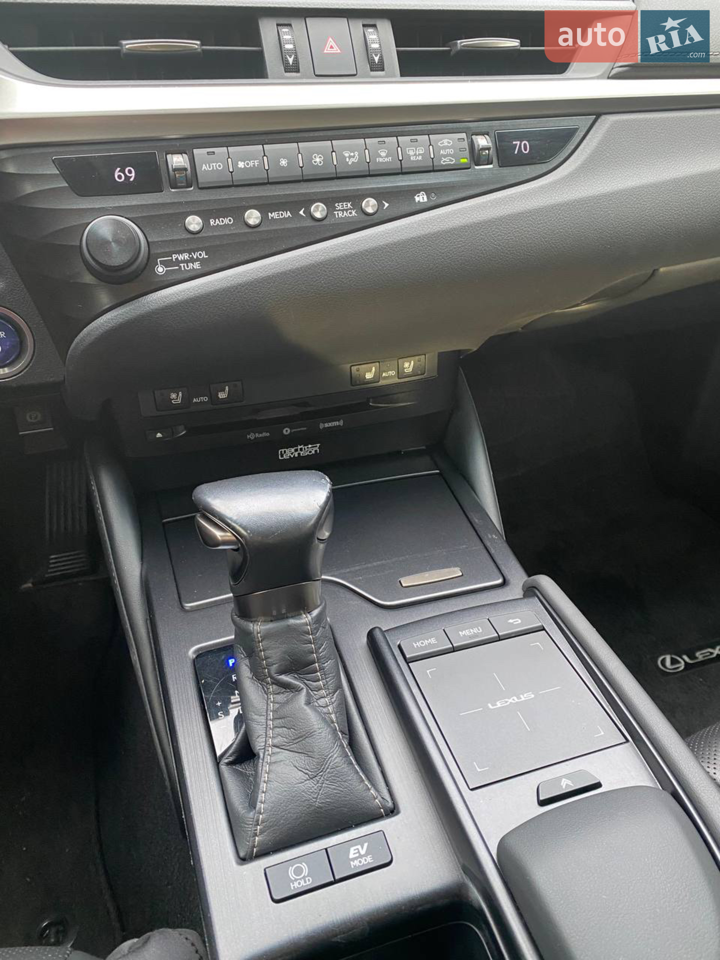 2019 Lexus ES - мініатюра 13