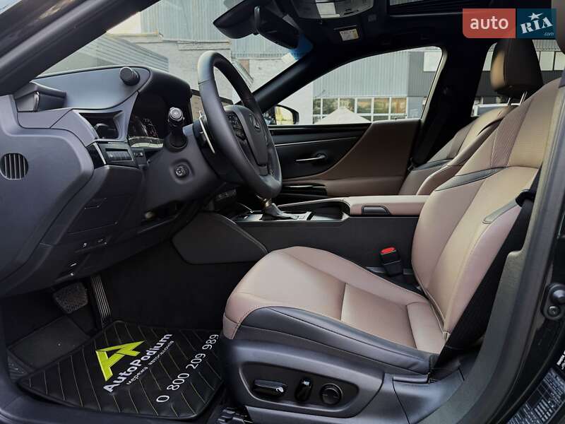 Седан Lexus ES 2023 в Києві