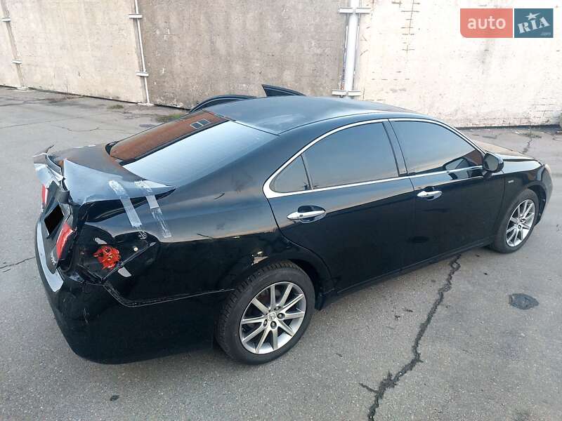 Седан Lexus ES 2008 в Виннице