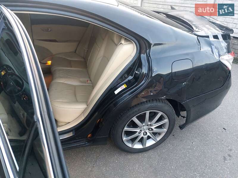 Седан Lexus ES 2008 в Виннице