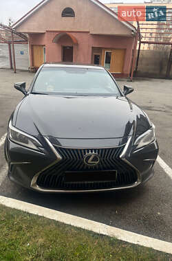 Седан Lexus ES 2019 в Харькове