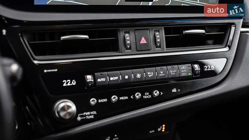 Седан Lexus ES 2023 в Львові фото 32 Седан Lexus ES 2023 в Львові