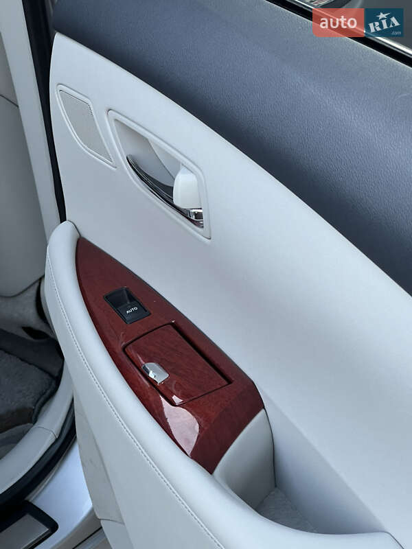 Седан Lexus ES 2006 в Одесі