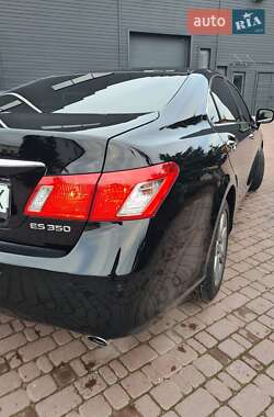 Седан Lexus ES 2007 в Броварах